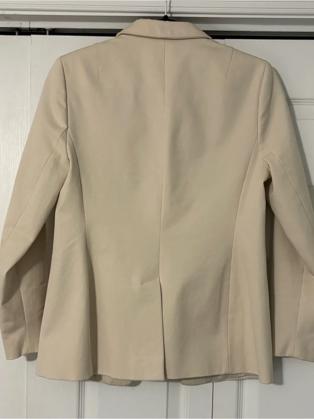 Banana Republic Women's Long and Lean fit Cream Single-Button Blazer